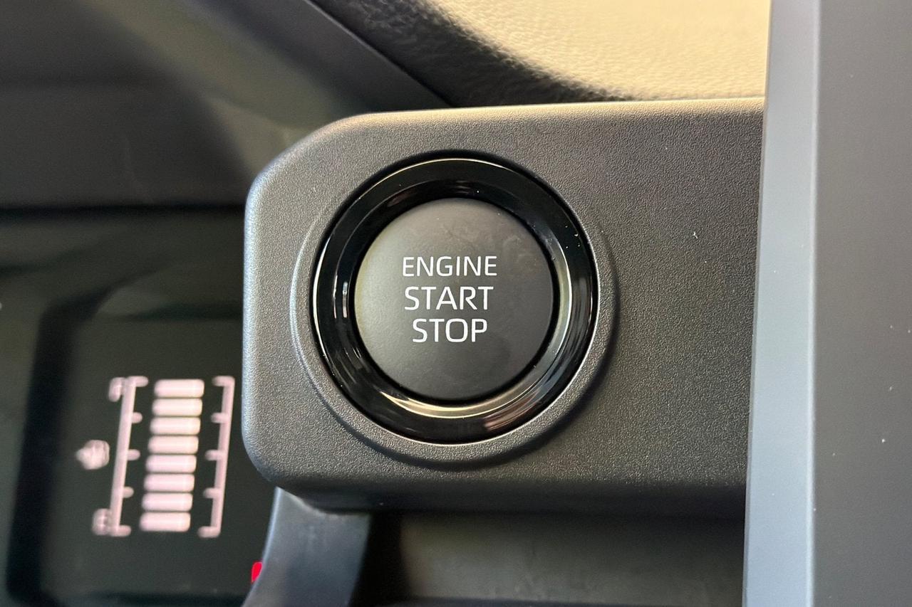 2026 Toyota Tacoma SR5 Roseville CA