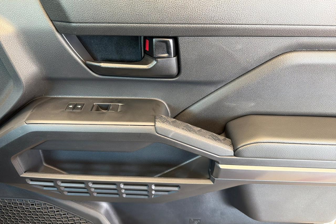 2026 Toyota Tacoma SR5 Roseville CA