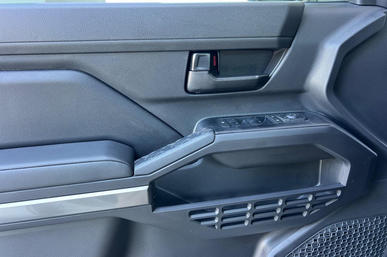 2026 Toyota Tacoma SR5 Roseville CA