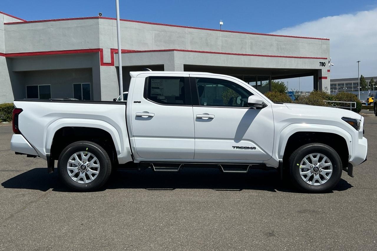 2026 Toyota Tacoma SR5 Roseville CA