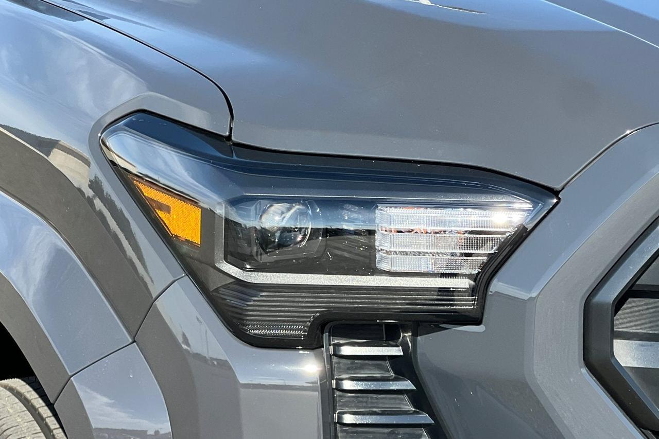 2026 Toyota Tacoma SR5 Roseville CA