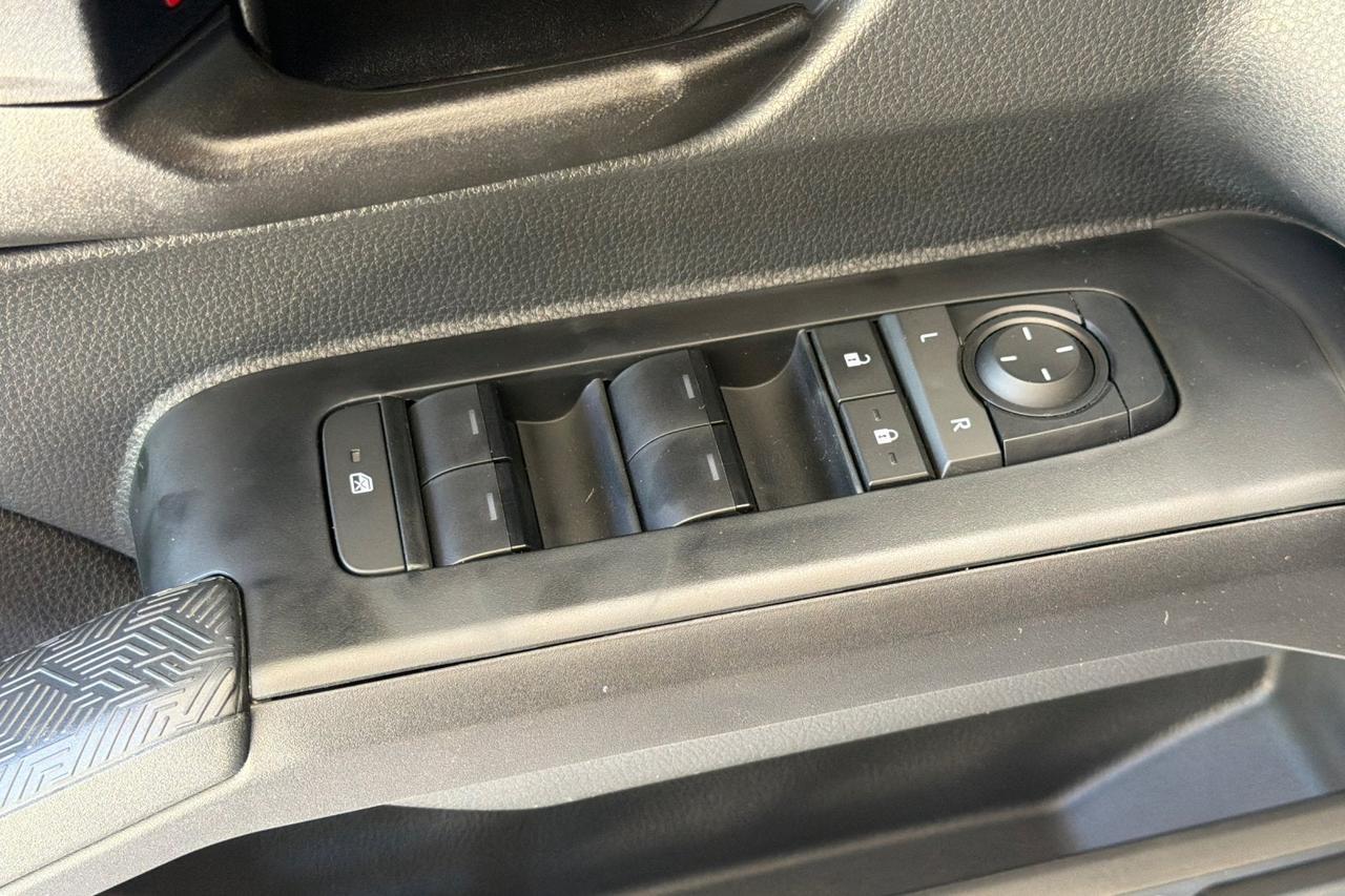 2026 Toyota Tacoma SR5 Roseville CA