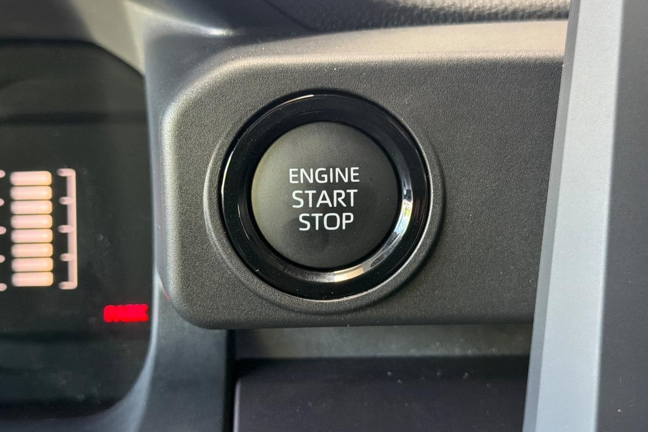 2026 Toyota Tacoma SR5 Roseville CA
