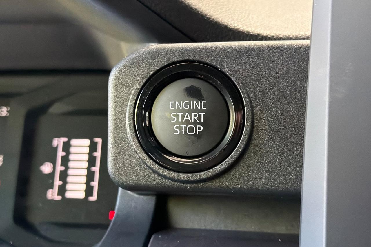 2026 Toyota Tacoma SR5 Roseville CA
