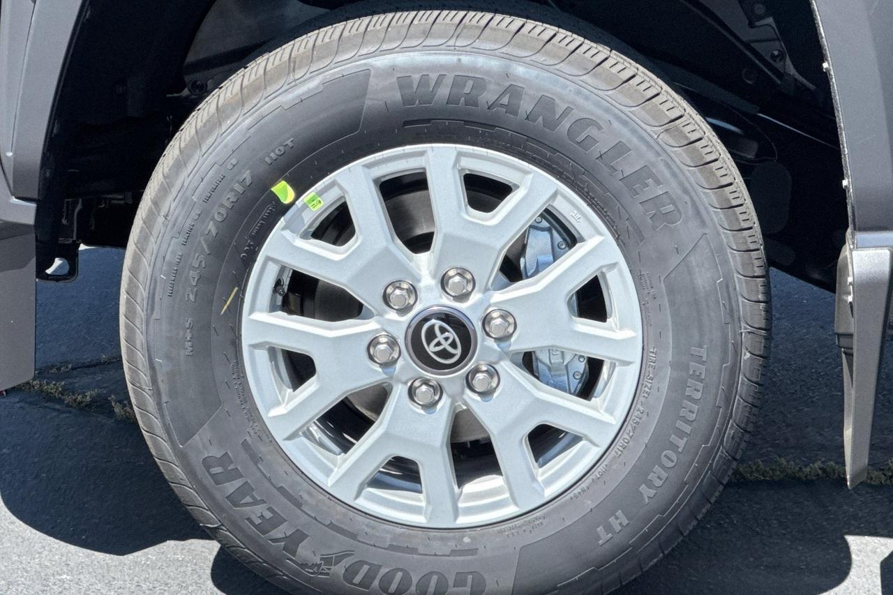 2026 Toyota Tacoma SR5 Roseville CA
