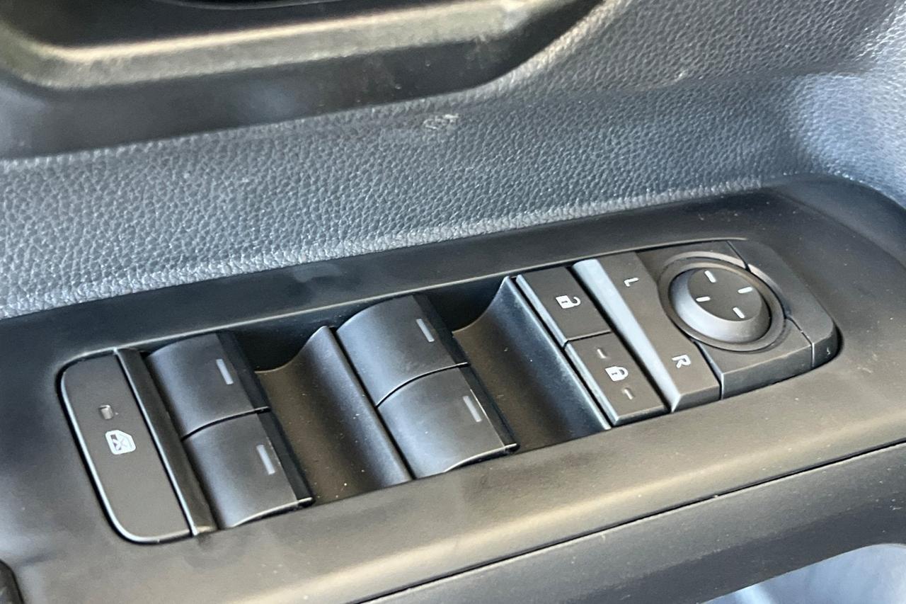 2026 Toyota Tacoma SR5 Roseville CA