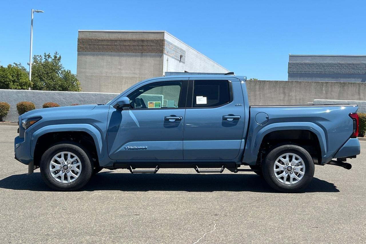 2026 Toyota Tacoma SR5 Roseville CA