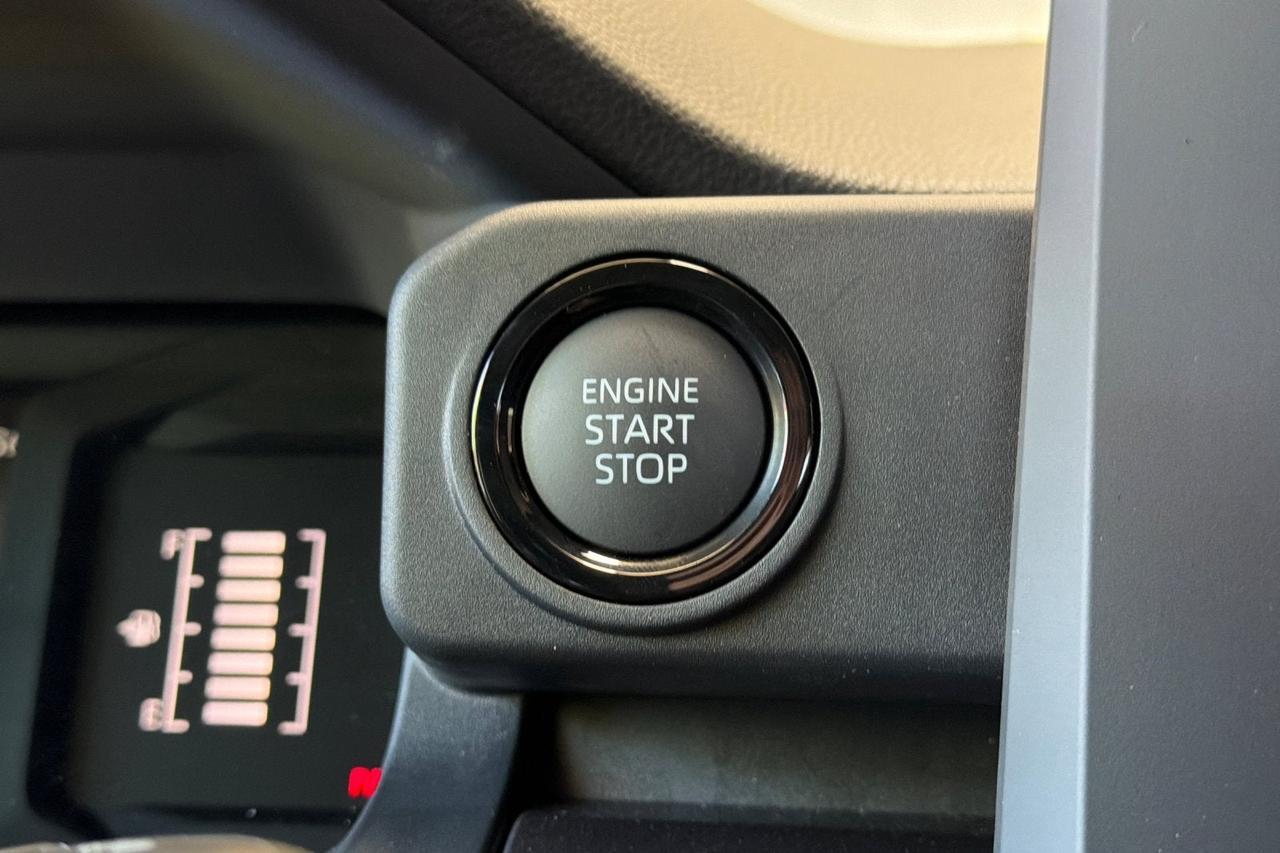 2026 Toyota Tacoma SR5 Roseville CA