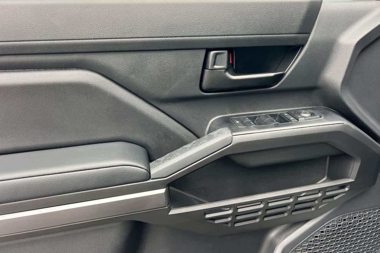 2026 Toyota Tacoma SR5 Roseville CA