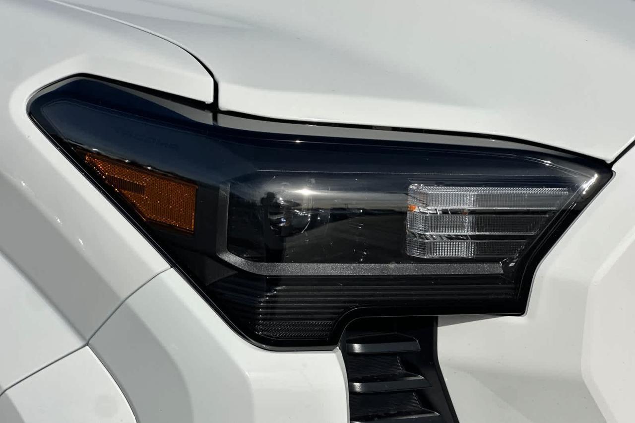 2026 Toyota Tacoma SR5 Roseville CA