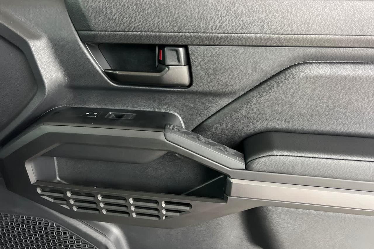 2026 Toyota Tacoma SR5 Roseville CA