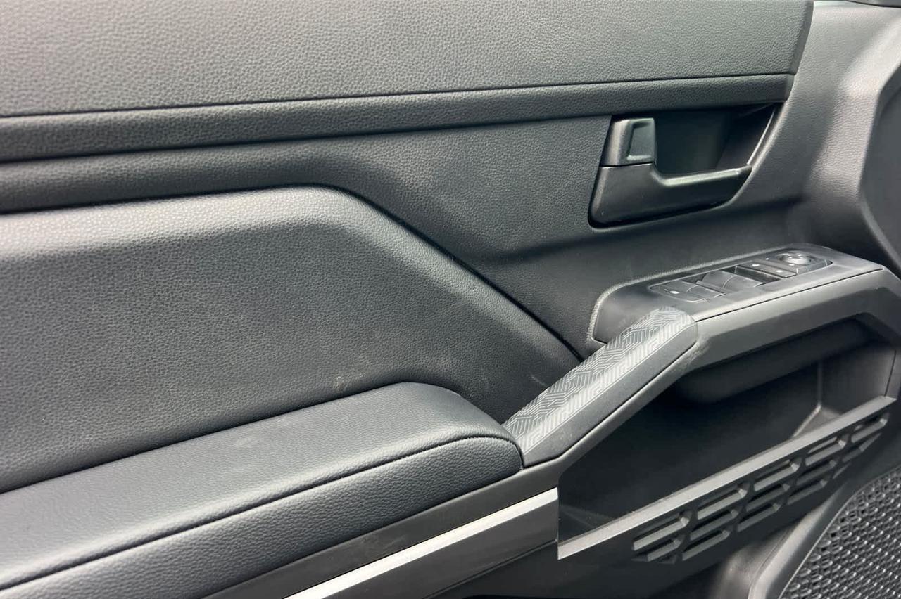 2026 Toyota Tacoma SR5 Roseville CA