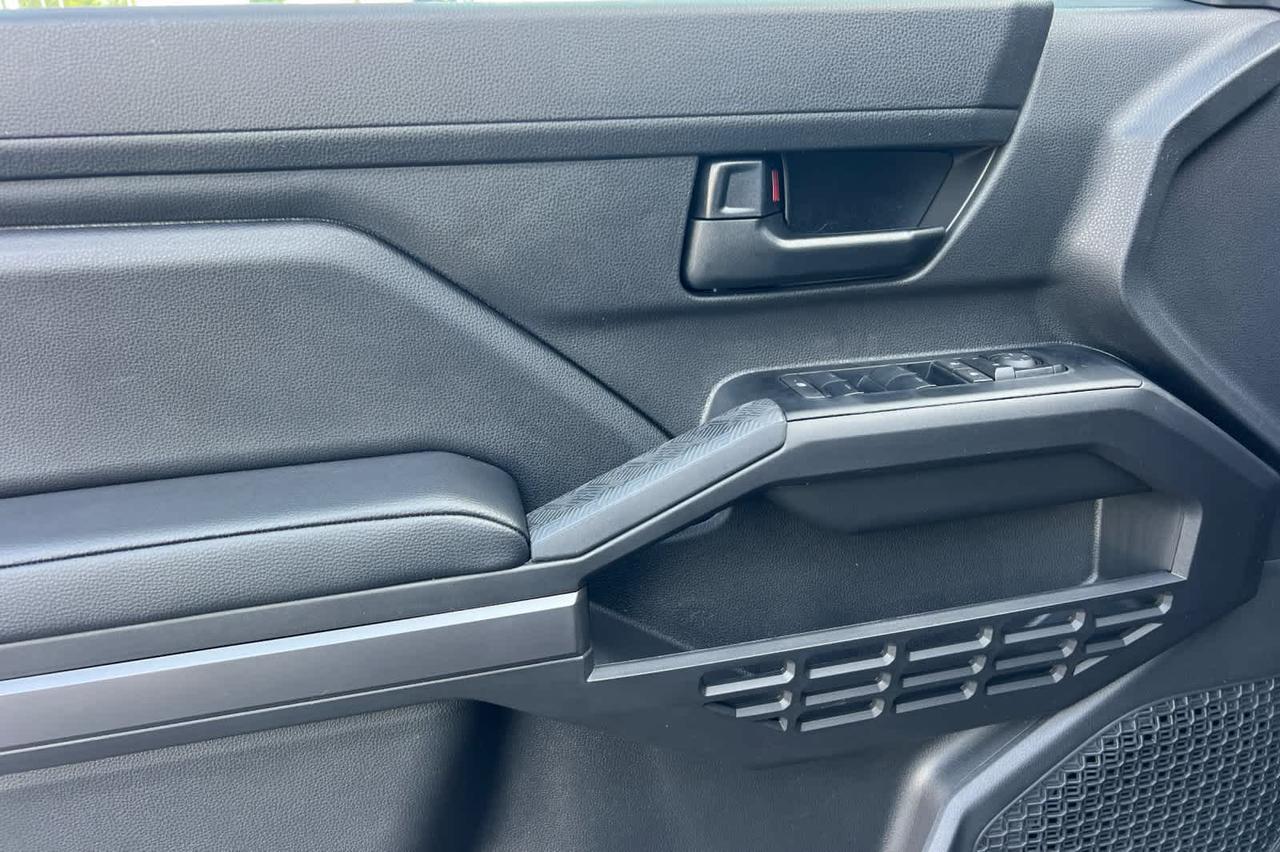 2026 Toyota Tacoma SR5 Roseville CA