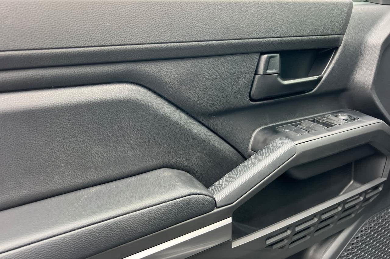 2026 Toyota Tacoma SR5 Roseville CA