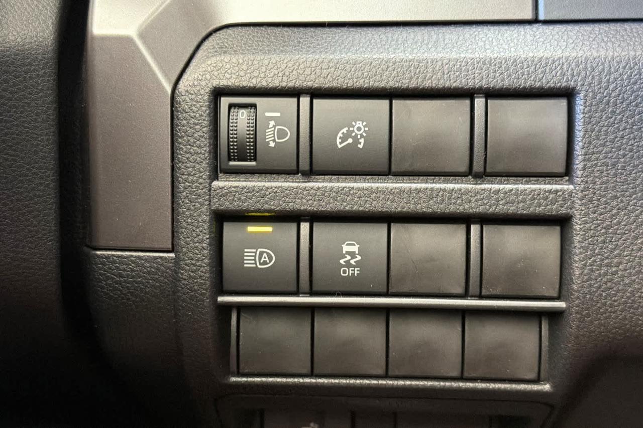 2026 Toyota Tacoma SR5 Roseville CA