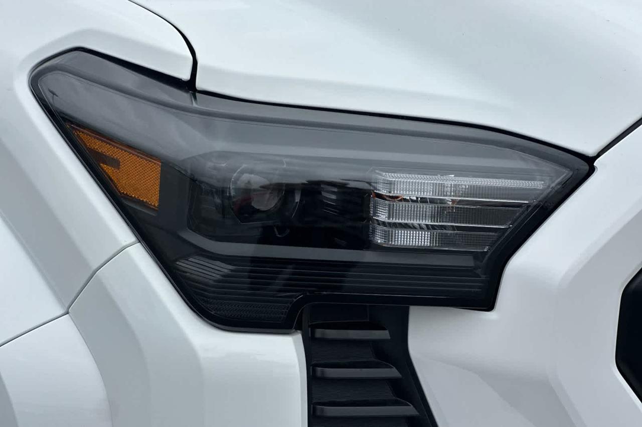 2026 Toyota Tacoma SR5 Roseville CA