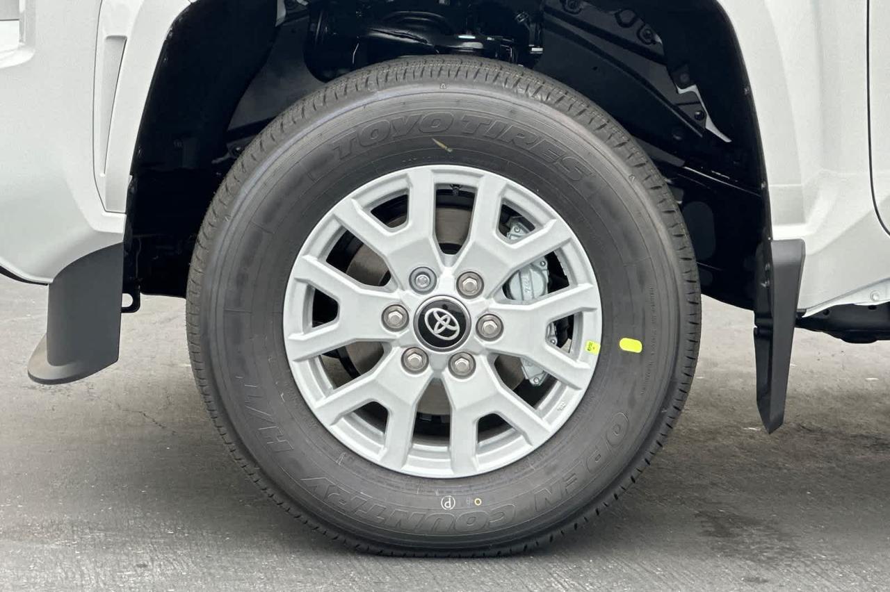 2026 Toyota Tacoma SR5 Roseville CA
