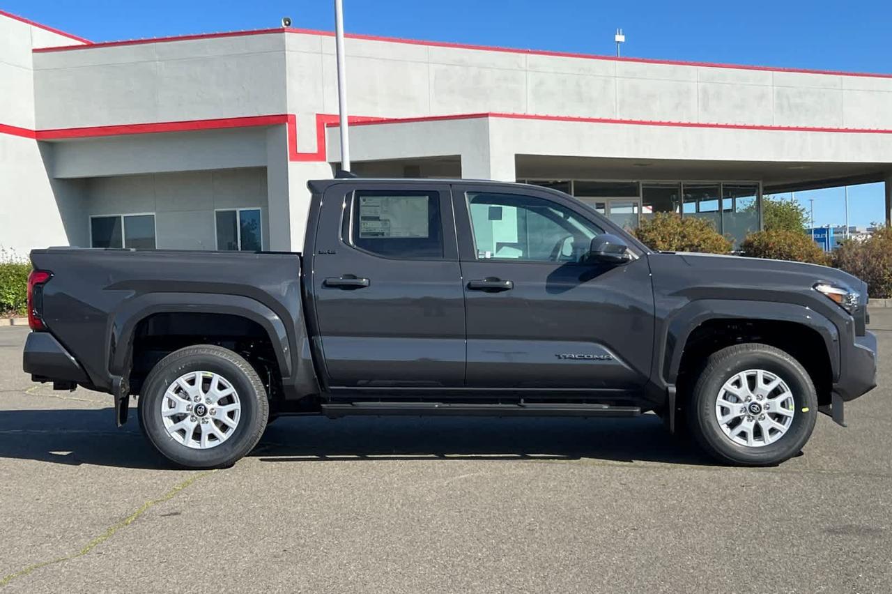 2026 Toyota Tacoma SR5 Roseville CA