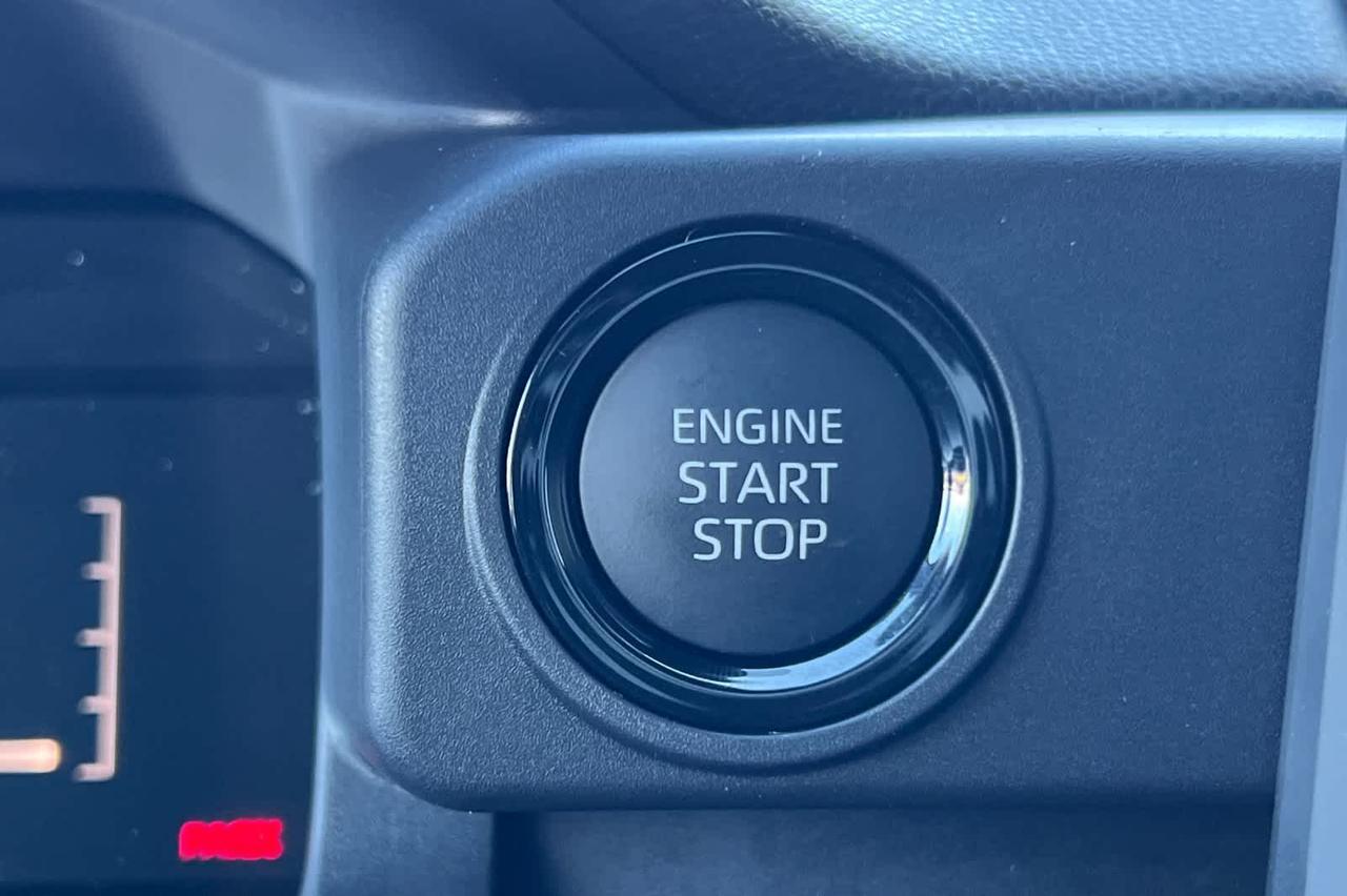 2026 Toyota Tacoma SR5 Roseville CA