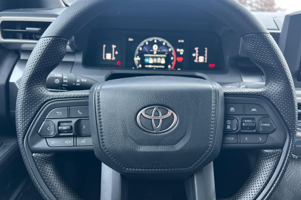 2026 Toyota Tacoma SR5 Ontario OR