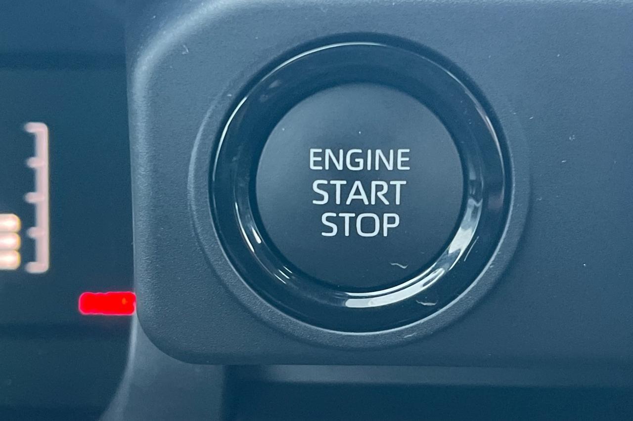 2026 Toyota Tacoma SR5 Ontario OR