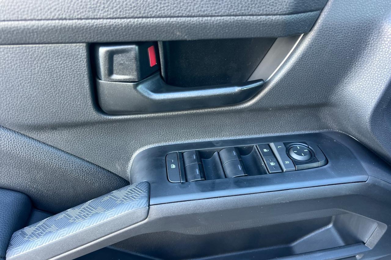 2026 Toyota Tacoma SR5 Ontario OR