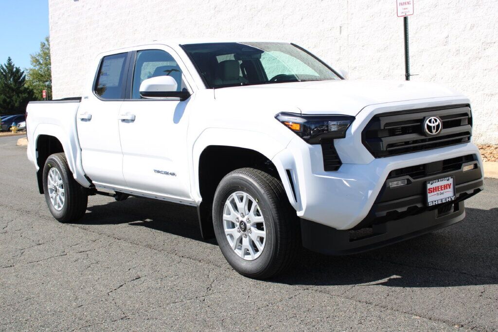 2026 Toyota Tacoma SR5