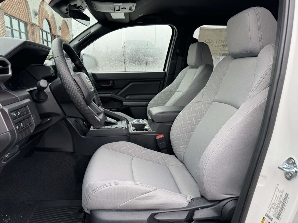 2026 Toyota Tacoma SR5 Fredericksburg VA