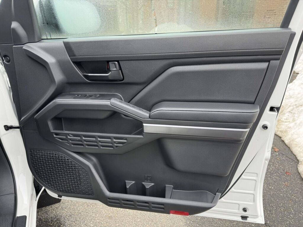 2026 Toyota Tacoma SR5 Fredericksburg VA