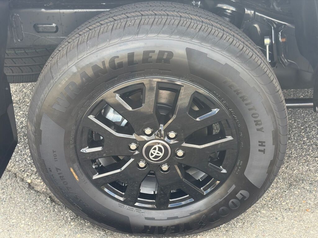 2026 Toyota Tacoma SR5 Fredericksburg VA