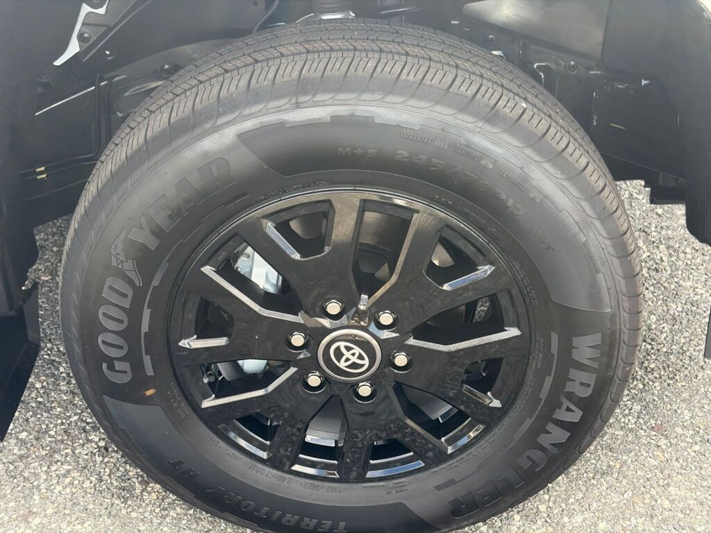 2026 Toyota Tacoma SR5 Fredericksburg VA