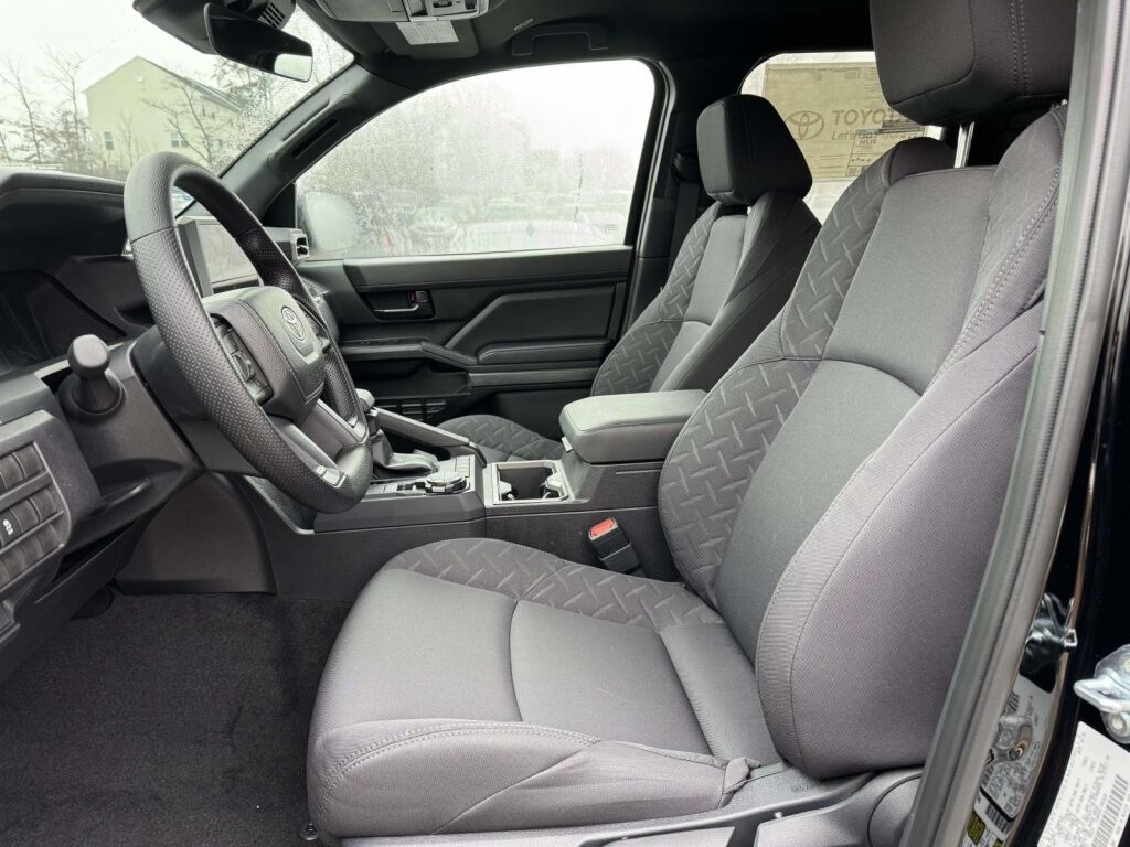 2026 Toyota Tacoma SR5 Fredericksburg VA