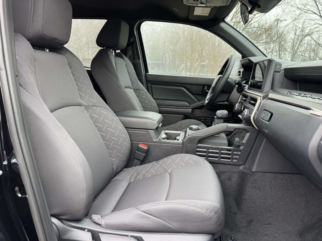 2026 Toyota Tacoma SR5 Fredericksburg VA