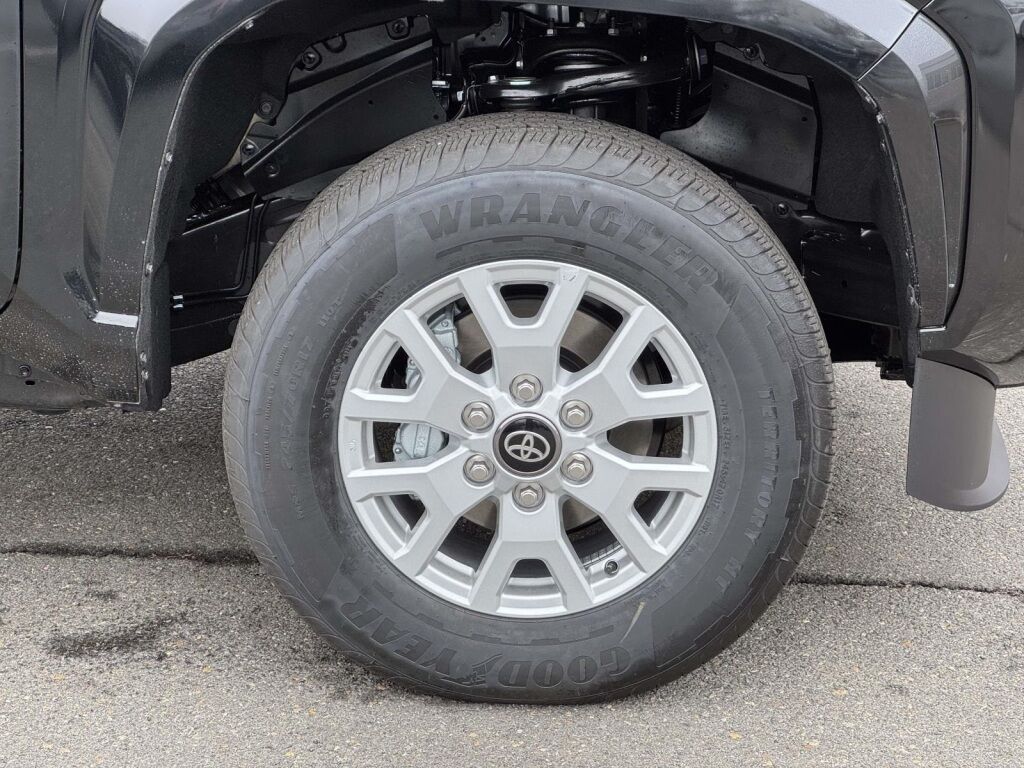 2026 Toyota Tacoma SR5 Fredericksburg VA