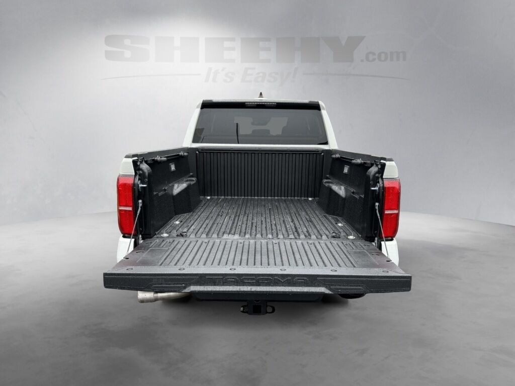 2026 Toyota Tacoma SR5 Fredericksburg VA