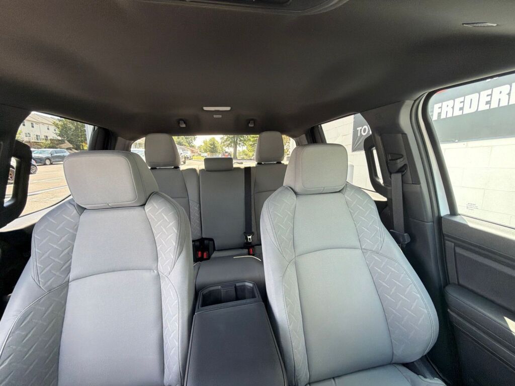 2026 Toyota Tacoma SR5 Fredericksburg VA