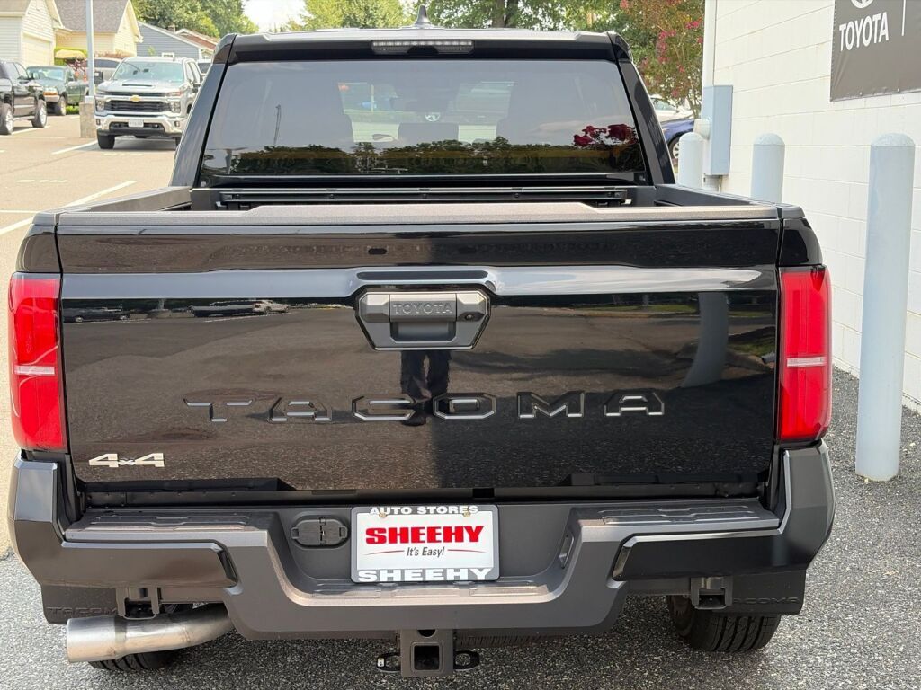 2026 Toyota Tacoma SR5 Fredericksburg VA