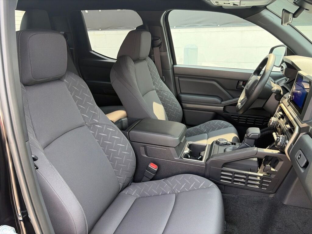 2026 Toyota Tacoma SR5 Fredericksburg VA