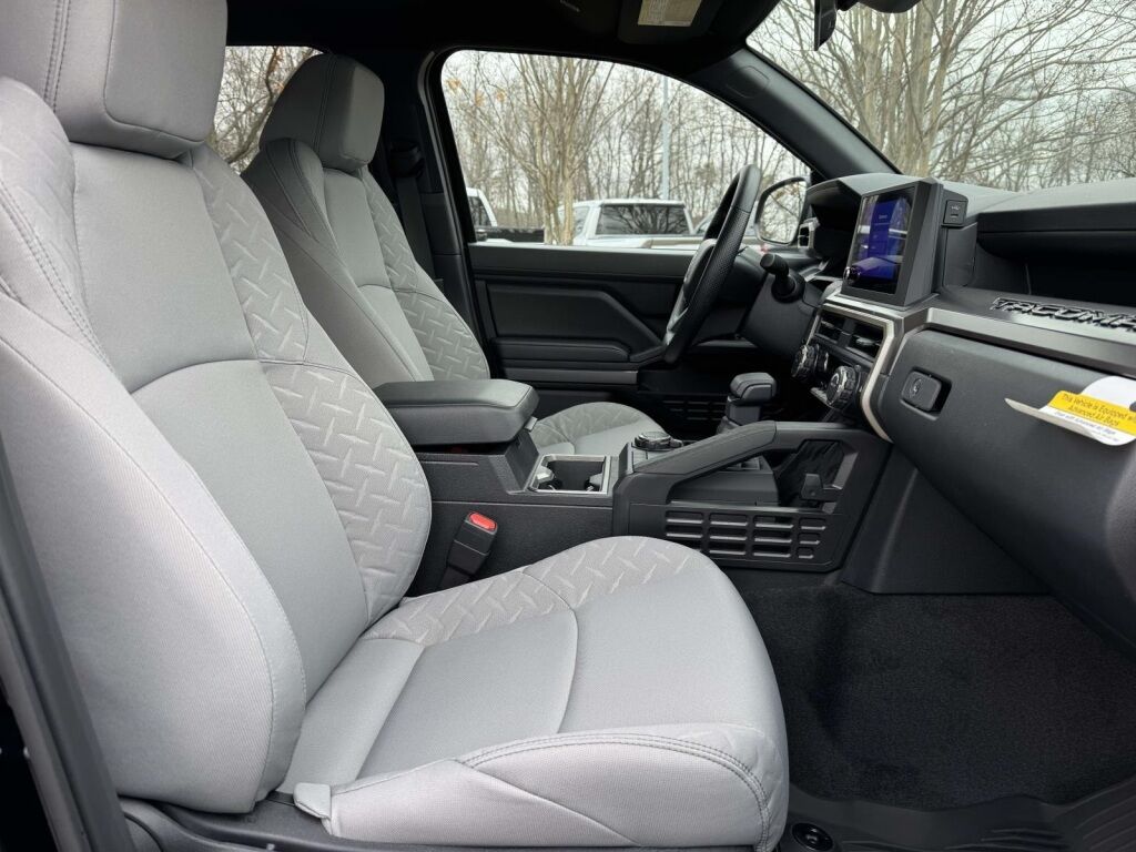 2026 Toyota Tacoma SR5 Fredericksburg VA