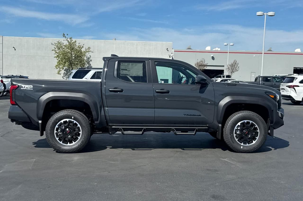 2026 Toyota Tacoma TRD Off Road Hybrid Roseville CA