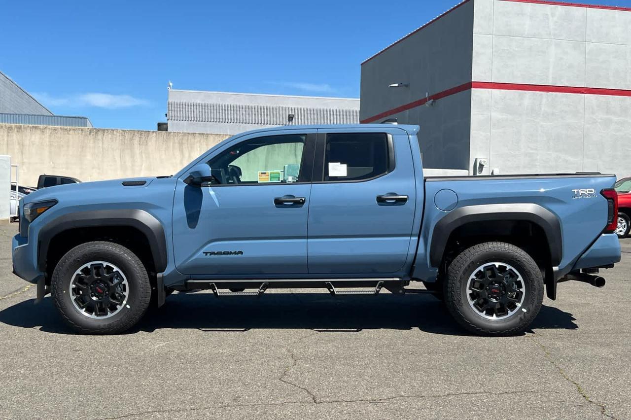 2026 Toyota Tacoma TRD Off Road Hybrid Roseville CA