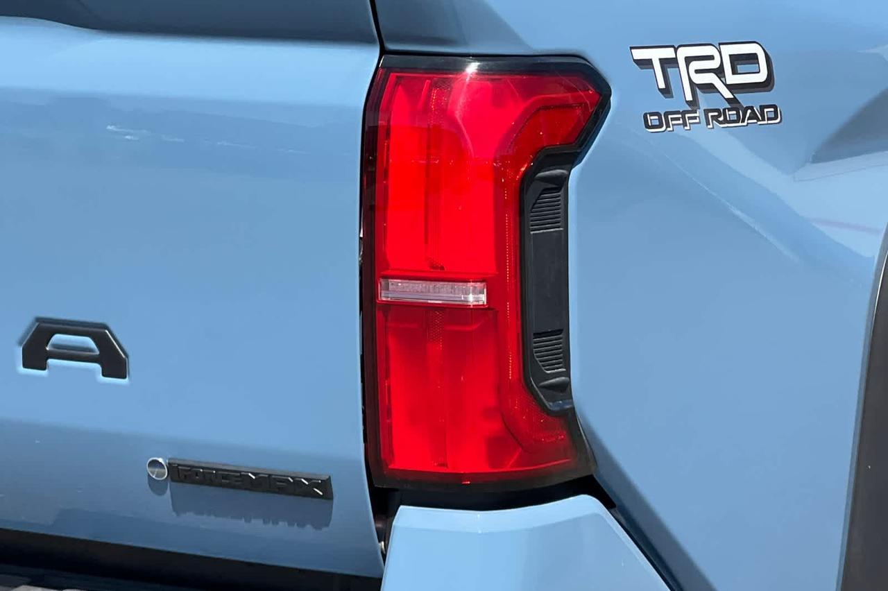 2026 Toyota Tacoma TRD Off Road Hybrid Roseville CA