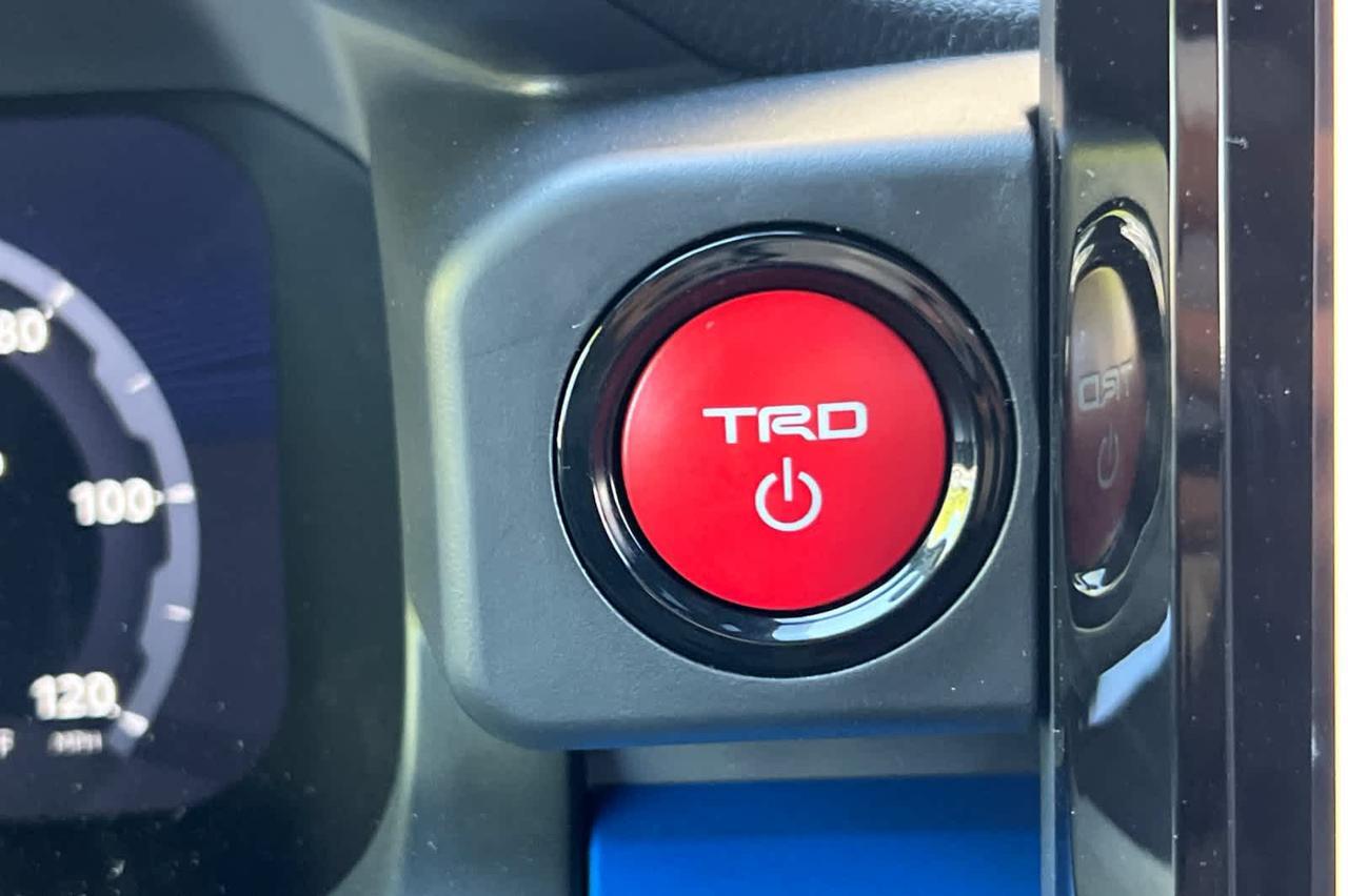 2026 Toyota Tacoma TRD Off Road Hybrid Roseville CA
