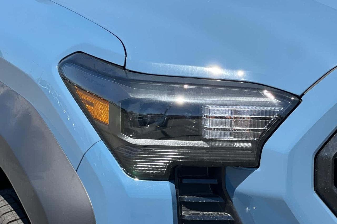 2026 Toyota Tacoma TRD Off Road Hybrid Roseville CA