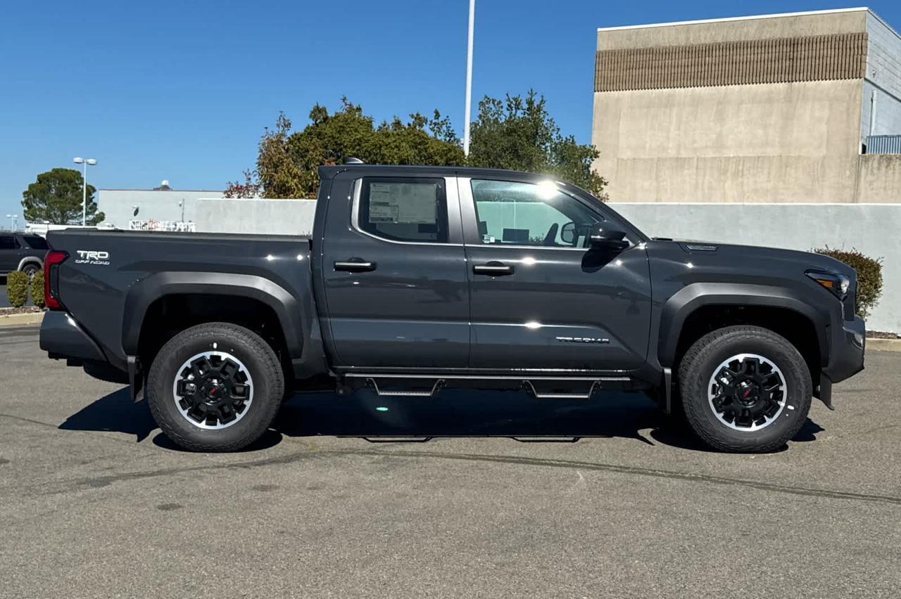 2026 Toyota Tacoma TRD Off Road Hybrid Roseville CA