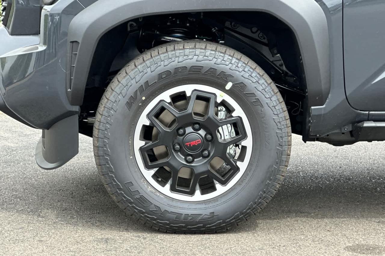 2026 Toyota Tacoma TRD Off Road Hybrid Roseville CA