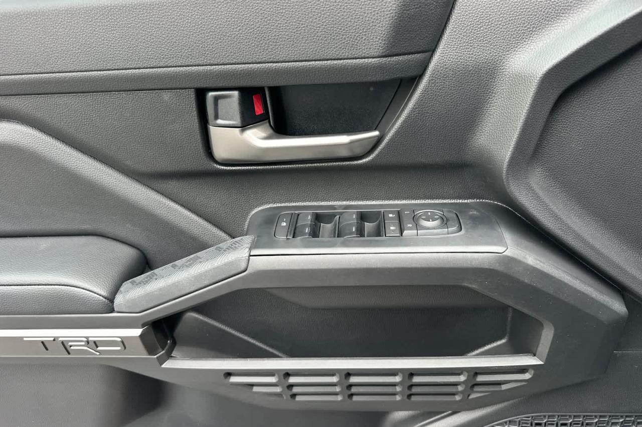 2026 Toyota Tacoma TRD Off Road Hybrid Roseville CA