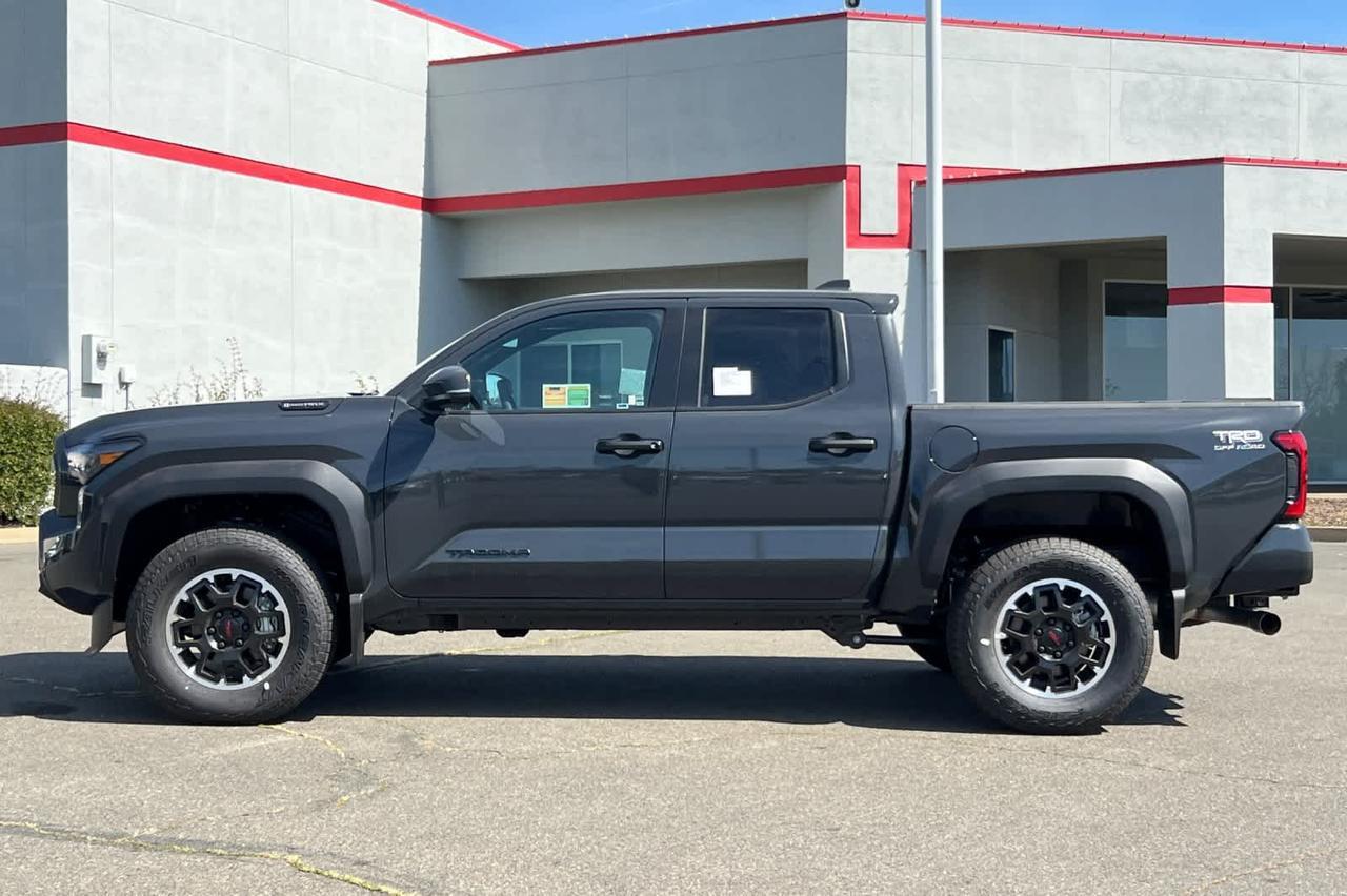 2026 Toyota Tacoma TRD Off Road Hybrid Roseville CA