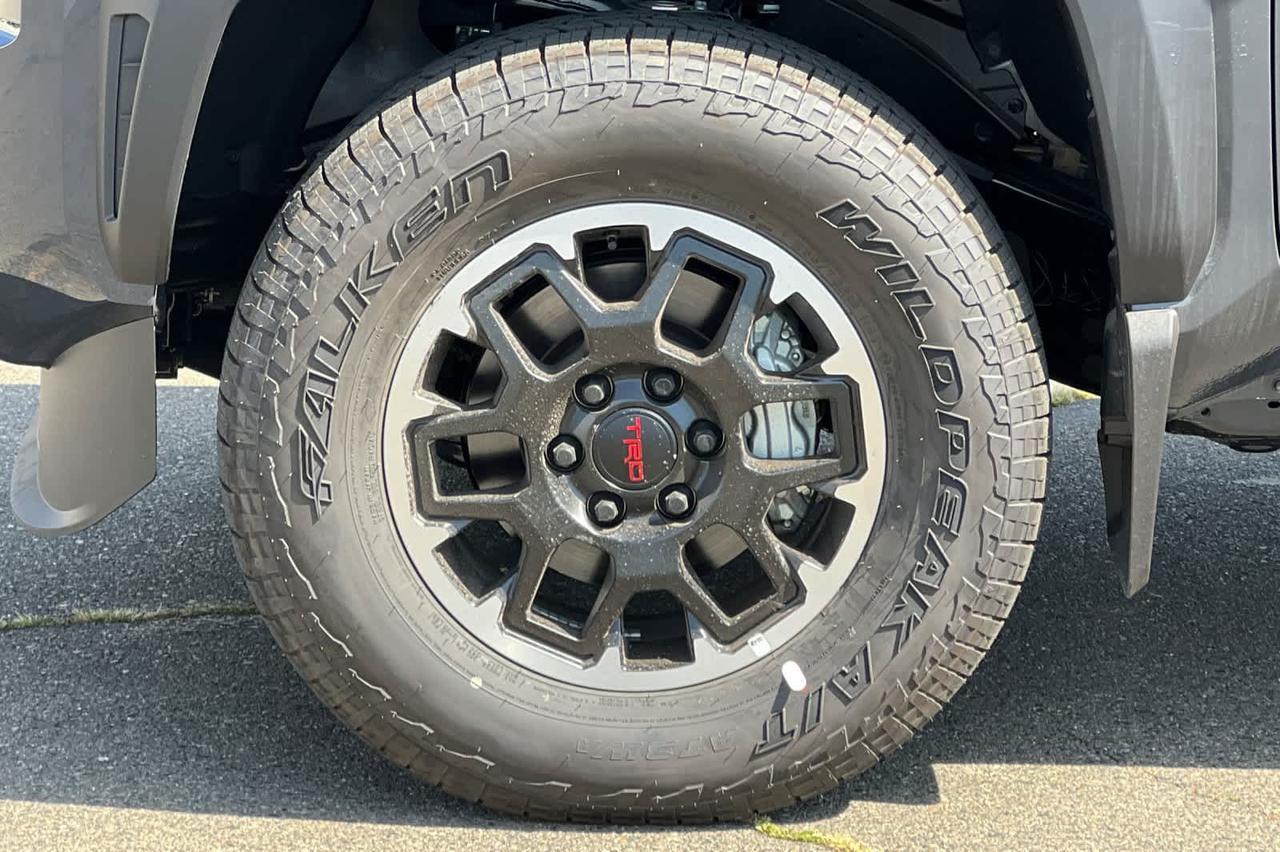 2026 Toyota Tacoma TRD Off Road Hybrid Roseville CA