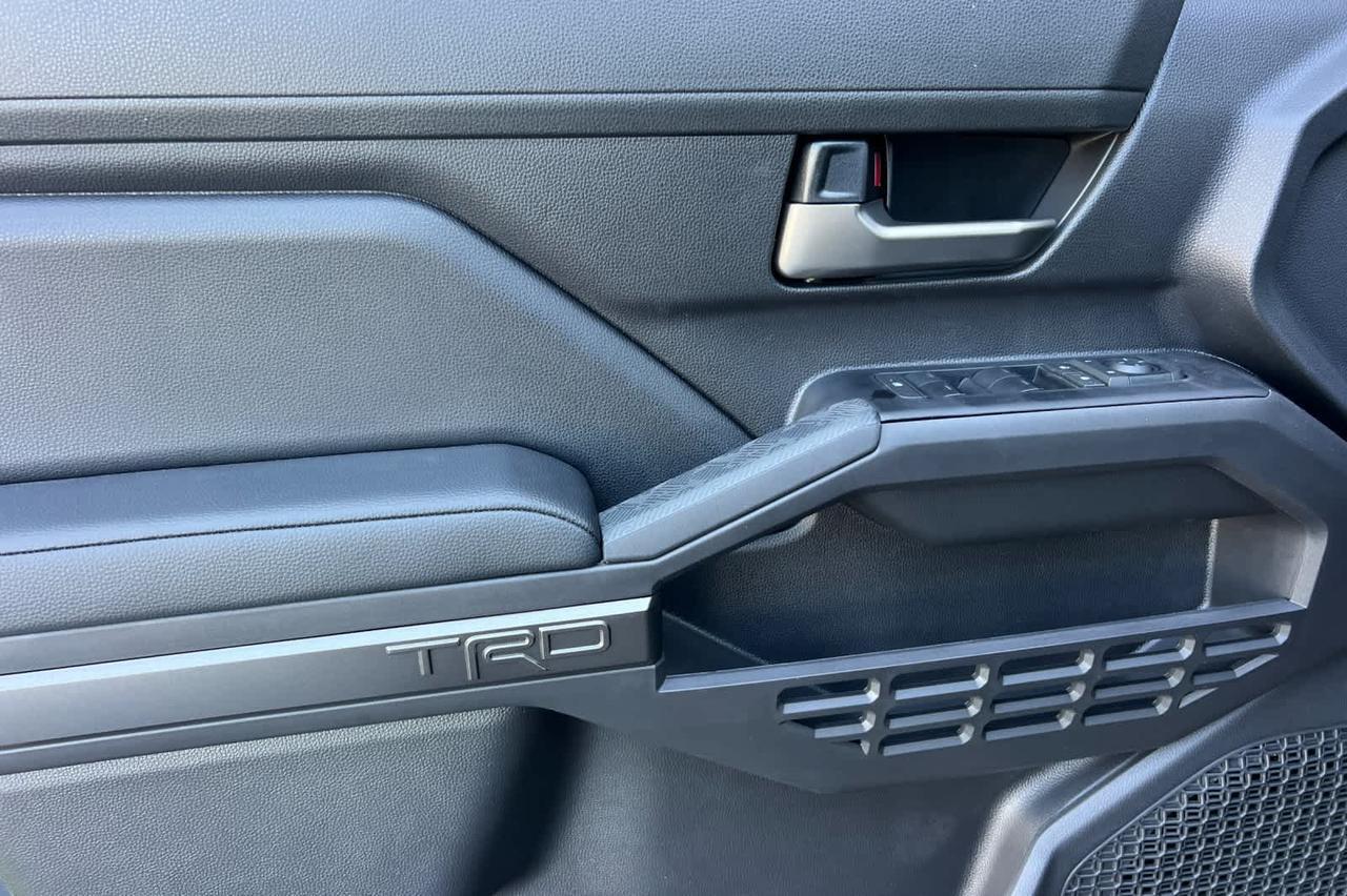 2026 Toyota Tacoma TRD Off Road Hybrid Roseville CA